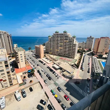 Sea View Apartment: Beachside Comfort With Wi-fi And Parking * Calpe
